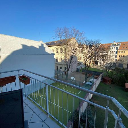 Skylark Cozy Bigger Apartment Budapest Exterior foto